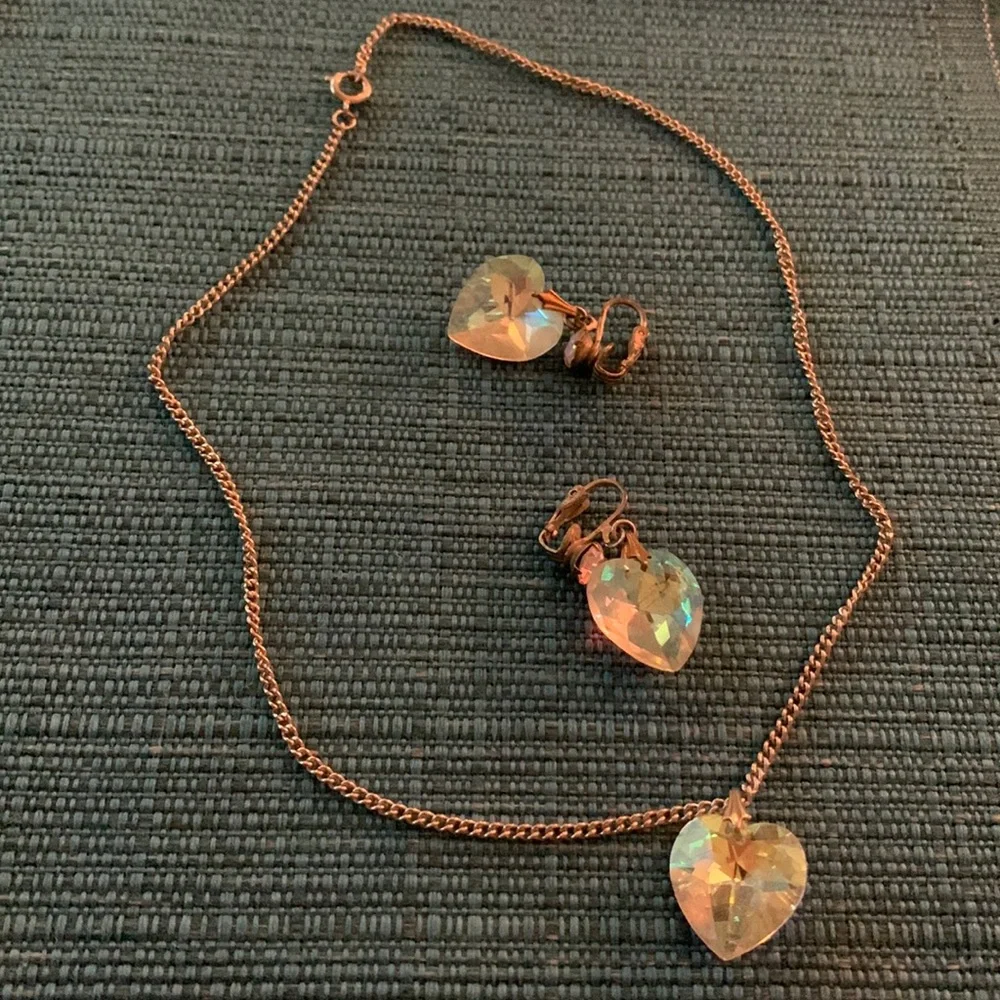 Vintage Heart Crystal necklace and clip earrings - Picture 2 of 5